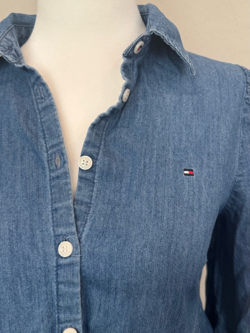 Tommy Hilfiger Light Blue Denim Shirt Dress with Signature Stripe - Picture 3 of 6